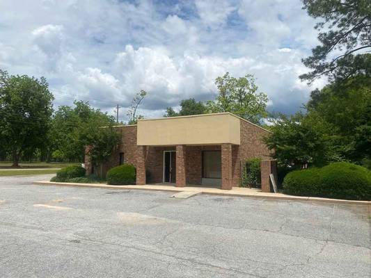 103 Avera Dr, Fort Valley, GA 31030 - Photo 1