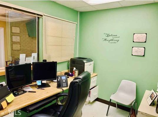 722 First St, Macon, GA 31201 - Photo 3