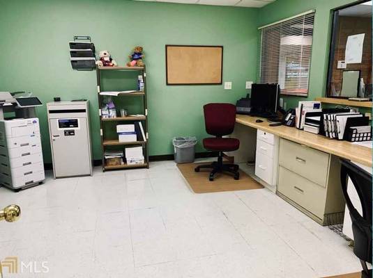722 First St, Macon, GA 31201 - Photo 4