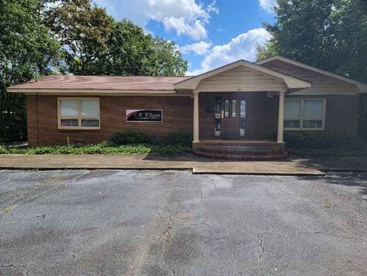 102 Lois Drive, Warner Robins, GA 31092 - Photo 1