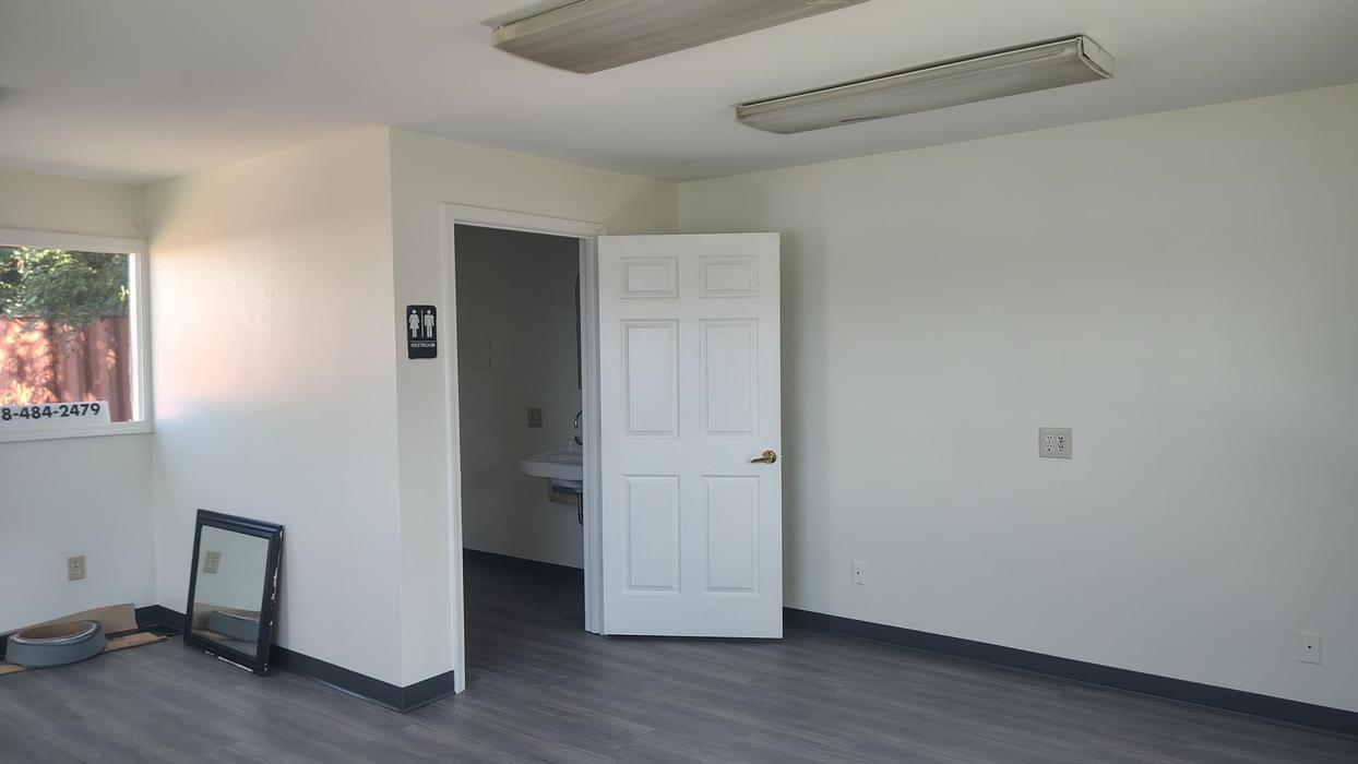 1204 Russell Parkway, Warner Robins, GA 31088 - Photo 3