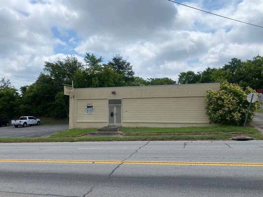 1744 Broadway, Macon, GA 31201 - Photo 1