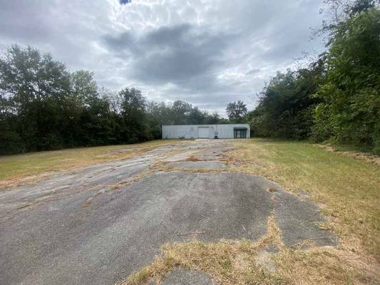 1178 Hightower Road, Macon, GA 31206 - Photo 1