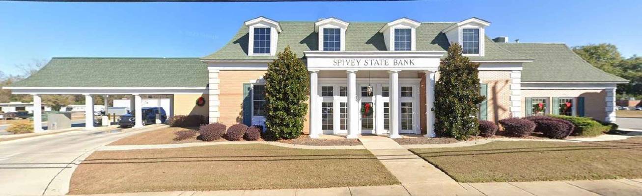 211 N Main Street, Swainsboro, GA 30401 - Photo 1