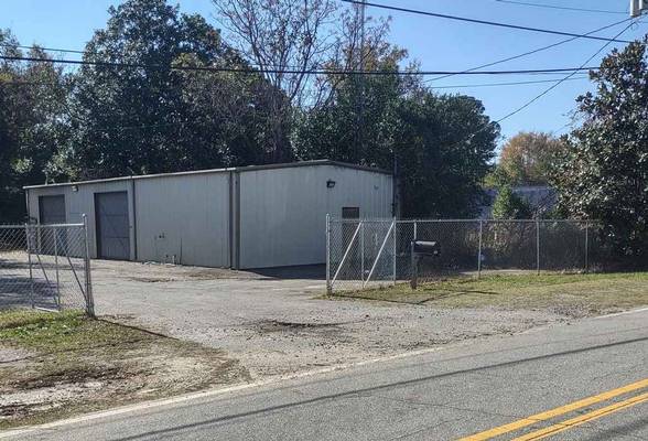 405 Duke Ave