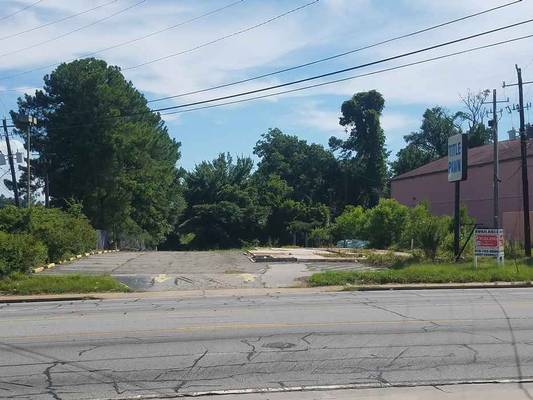 3694 Mercer University Drive, Macon, GA 31204 - Photo 3