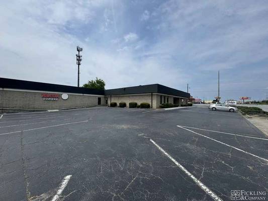 1180 Eisenhower Parkway, Macon, GA 31206 - Photo 2