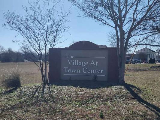  N Davis Drive, Warner Robins, GA 31093 - Photo 1