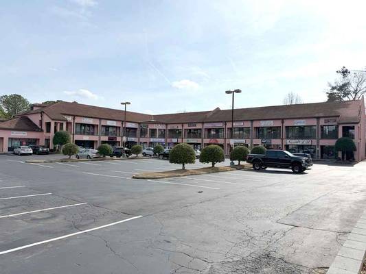 3706 Mercer University Drive, Macon, GA 31204 - Photo 1