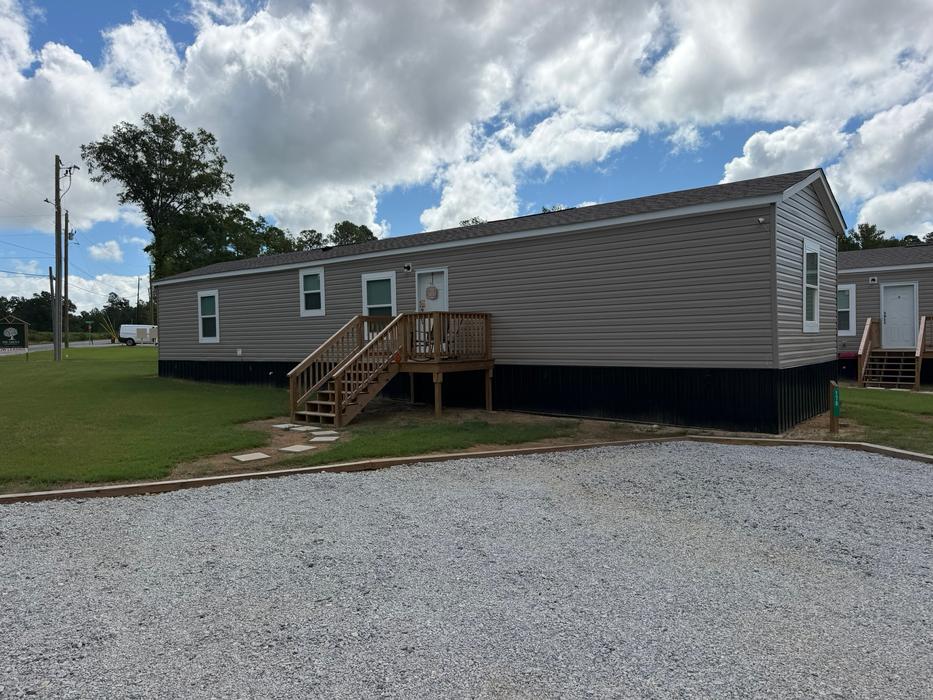  E McCarty Street, Sandersville, GA 31082 - Photo 5