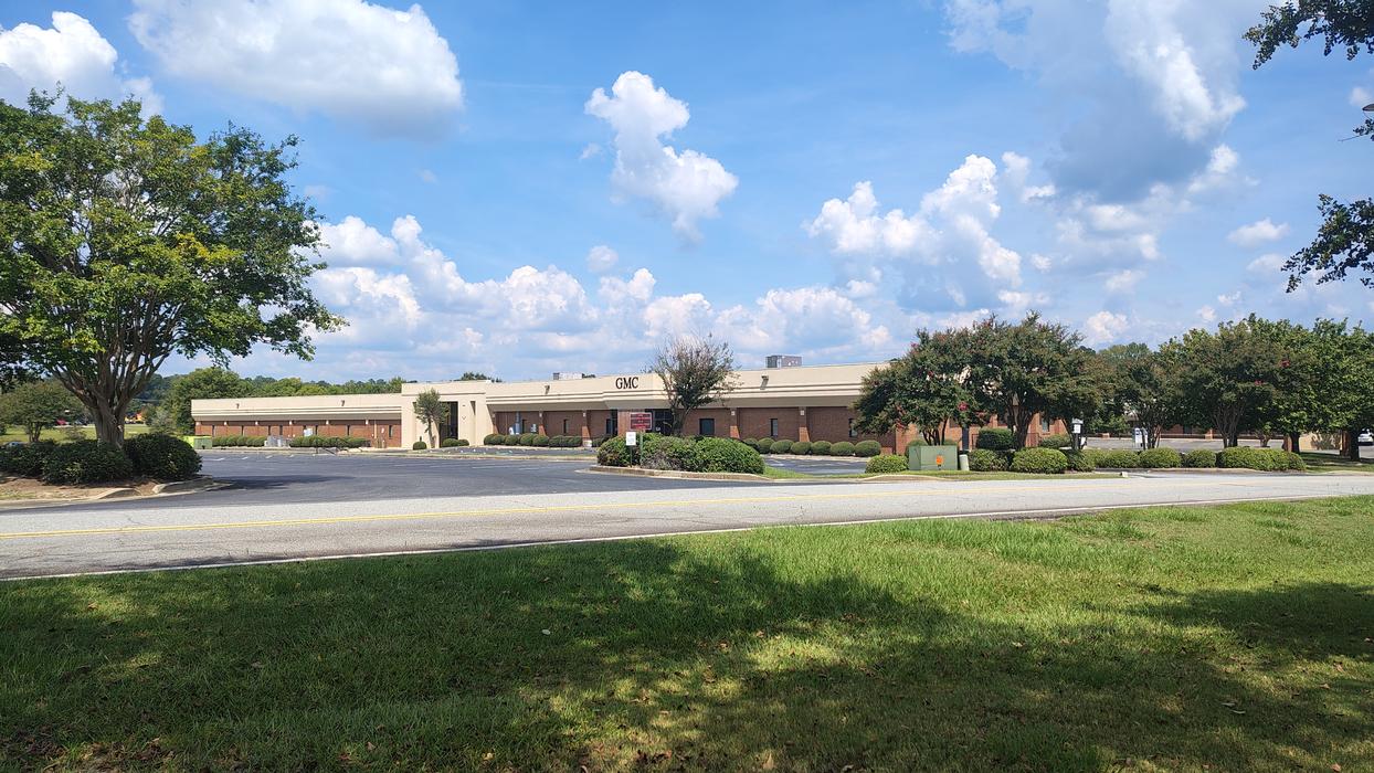 801 Duke Avenue, Warner Robins, GA 31088 - Main Photo