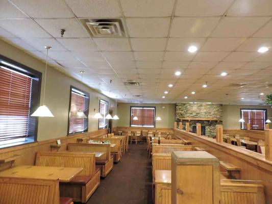 2201 Veterans Blvd, Dublin, GA 31021 - Photo 2