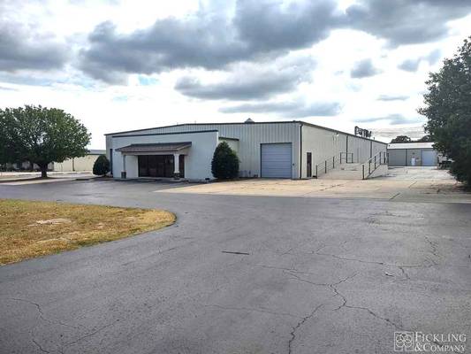 947 Carl Vinson Parkway, Warner Robins, GA 31088 - Photo 3